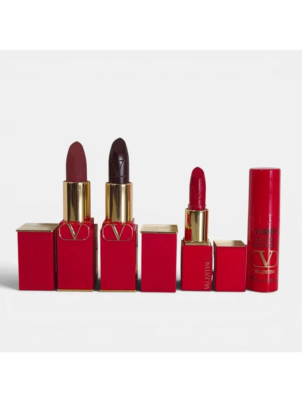 Valentino - 2 Full Size Lipsticks, 1 Mini Size Lipstick, 1 5ml V-Lighter - NIB